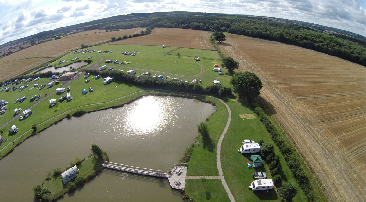 PillatonHall's tweet photo. We are open all year round!

To book simply call us on 01785 715177 :) https://t.co/Ms66bz6zo7