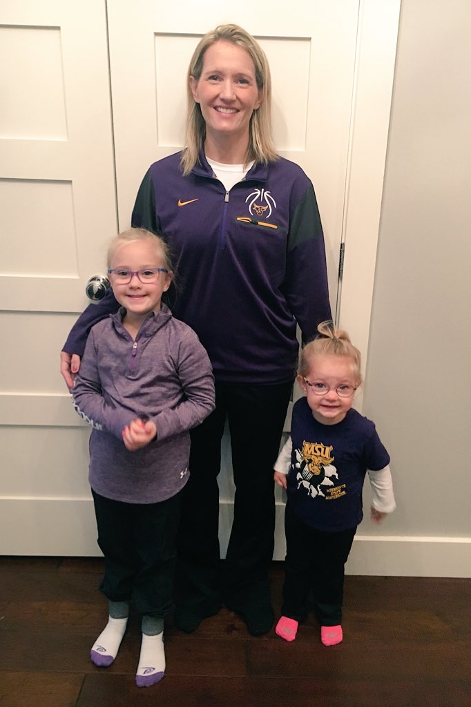 Coach_Thiesse's tweet photo. Homecoming week at MSU! This crew is ready! ๐ค๐ #hornsup #GoMavs #purplefordays https://t.co/HpaJxd0lUj