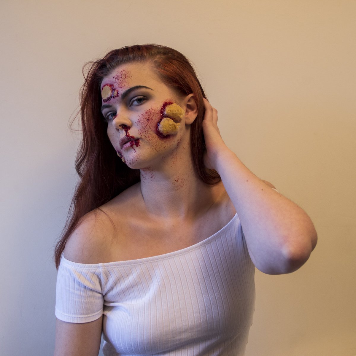 crybabybleu's tweet photo. #31daysofhalloween day 3 🕸 viral victim https://t.co/WQWR3i5rp1