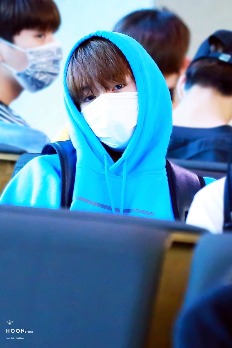 baejincookie's tweet photo. 170924 WANNA ONE at ICN from AUS ✈️#101SLATE
©HOON SPIRIT https://t.co/fEFgYlTJUE