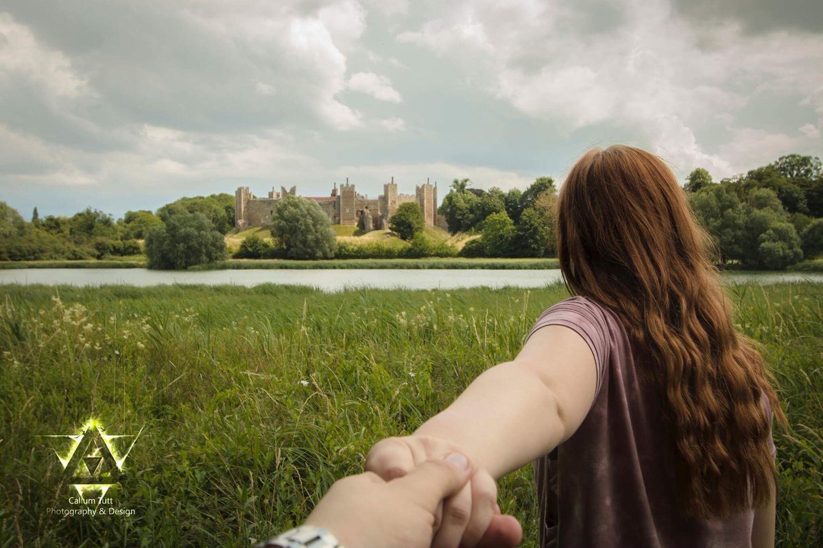 CallumTuttPhoto's tweet photo. In the summer we got the chance to visit Ed Sheeran’s hometown of Framlingham! Such a pretty place 😍 #edsheeran #castleonthehill #followme https://t.co/wXLDsPjenX