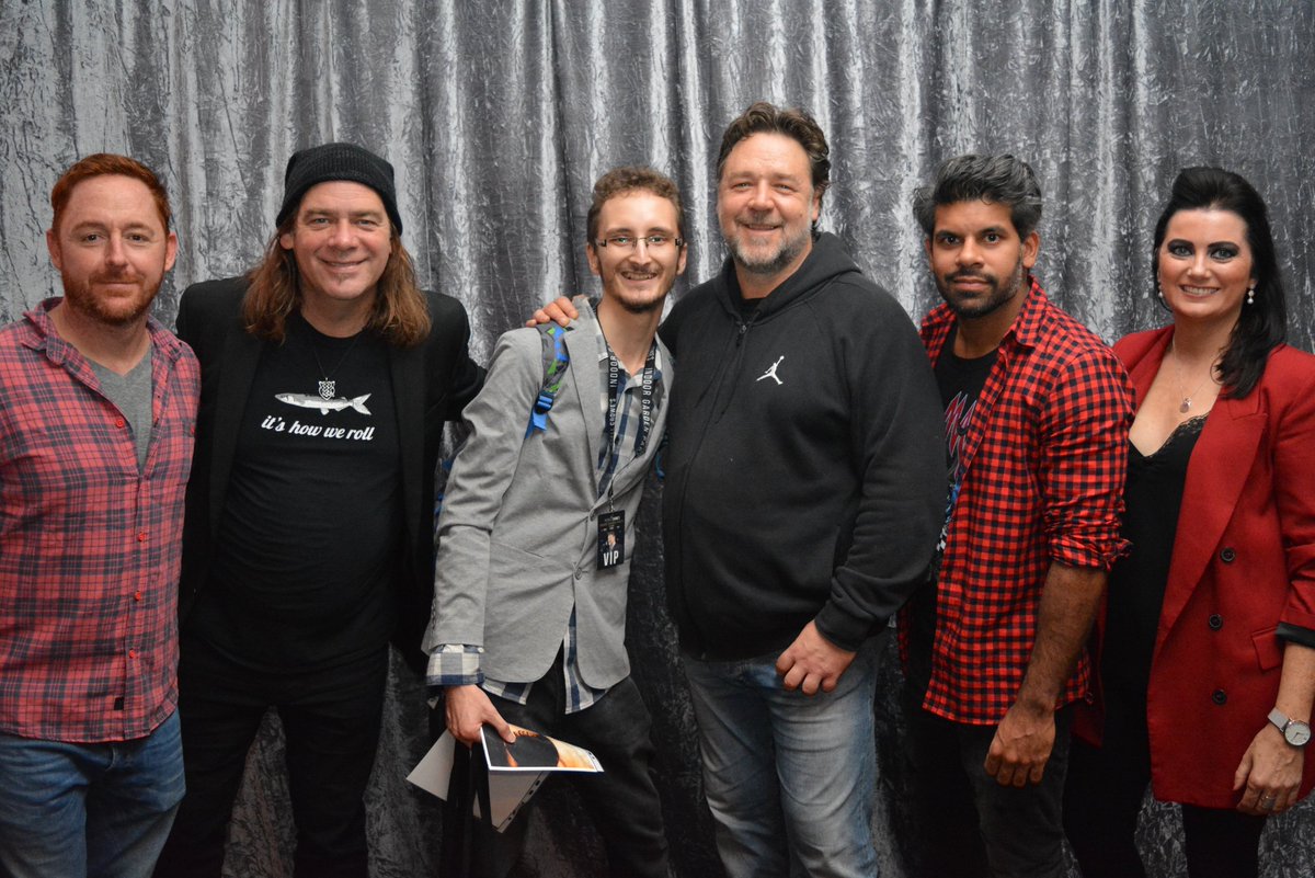 Russell crowe twitter