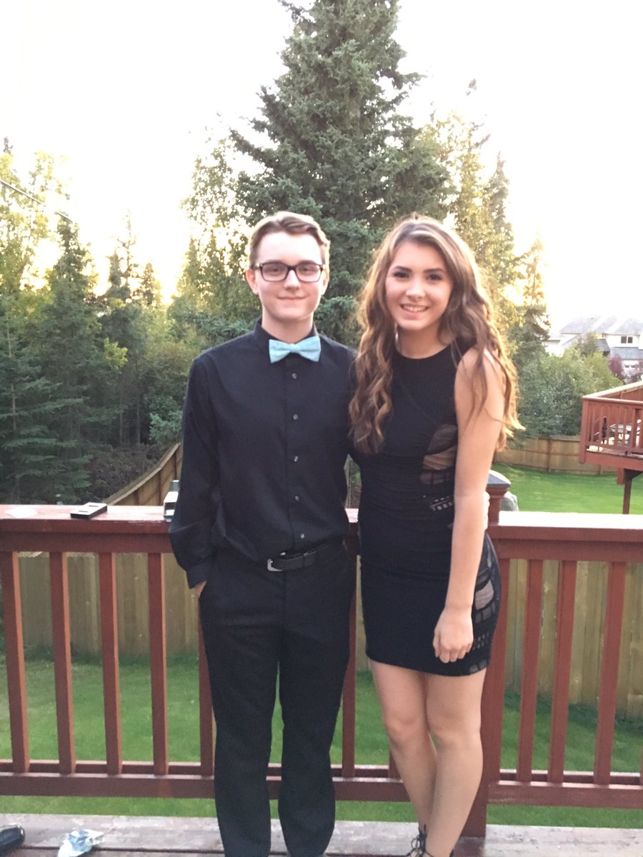 Livie_Campbell's tweet photo. Best friend just turned 17 today!!π#podchair @GurrettM https://t.co/BPytUqJnyp