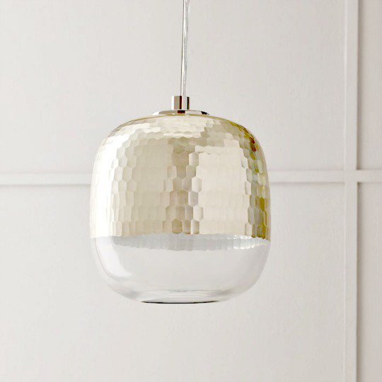 kalanicut's tweet photo. Selling three of these West Elm #pendantlights. DM me for more info. #westelm#homedecor #forsale https://t.co/4EkyQY8BfH https://t.co/5PqMmAv31X