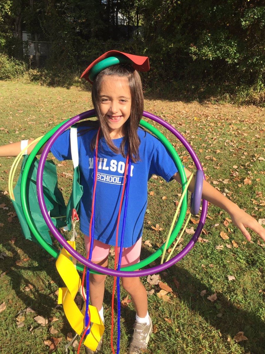 2ndgradefun1's tweet photo. We had a great morning at Field Day. Thank you to Mr. Squires and all the parents who helped make this a special day. https://t.co/2TbGZVKNm0