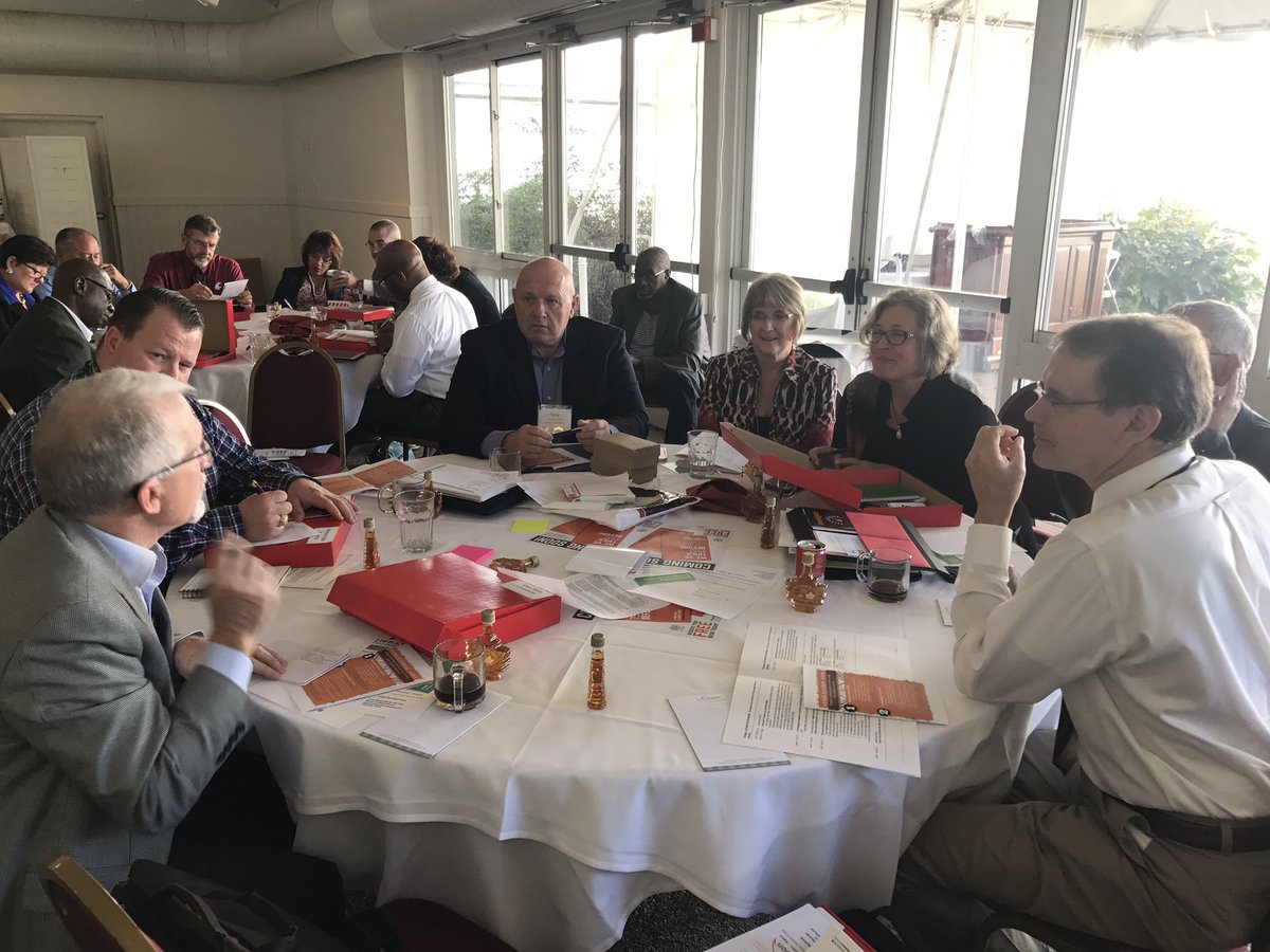 PaulHill_io's tweet photo. Presented @ the Nat'l Extension Director's & Administrators annual mtg Re: adopting @adobe's Kickbox Innovation program in #CoopExt #LeadExt https://t.co/XdcZmuvVHH
