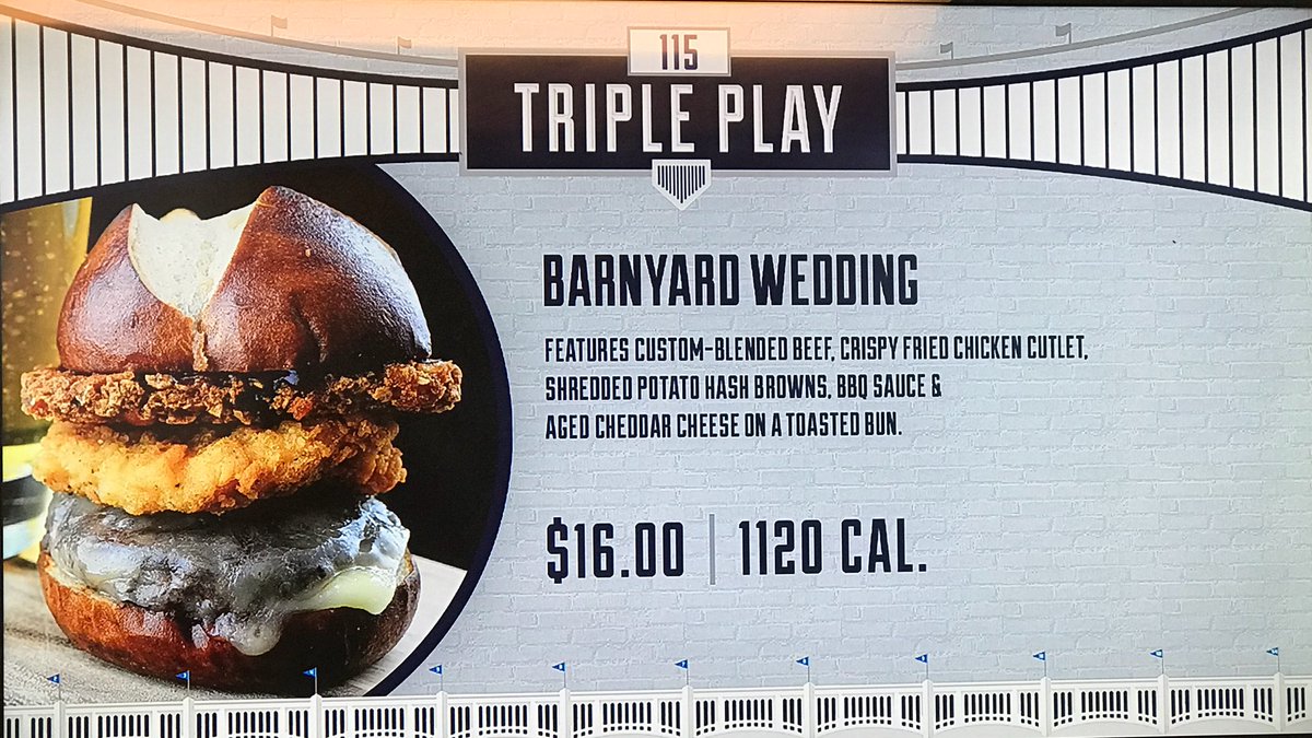 darrenrovell's tweet photo. Yankee Stadium food options.... https://t.co/lauFc1Kf4q