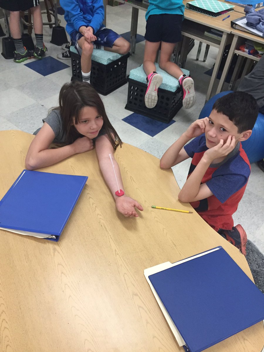 miss_callison's tweet photo. What is a great heart literally? How do we know? 

Step One: Use modeling clay and a straw to see pulse to make sure your heart is working. https://t.co/W1ifw2KaIb