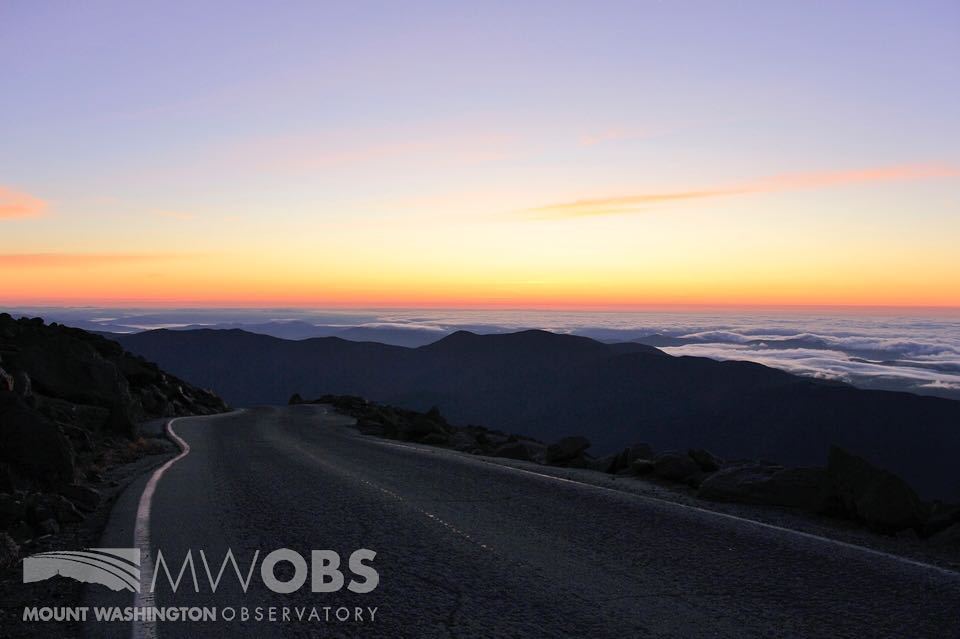 MWObs's tweet photo. Looking down the @mtwashautoroad this morning near #sunrise. #nh #newhampshire #newengland #whitemountains #whitem… https://t.co/ze5DZXOyHE https://t.co/SbVvhGyRk9