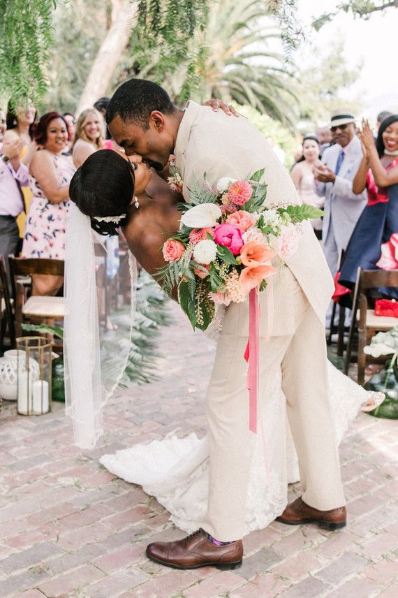 Tropical coral garden wedding at McCormick Ranch buff.ly/2fH20vT
