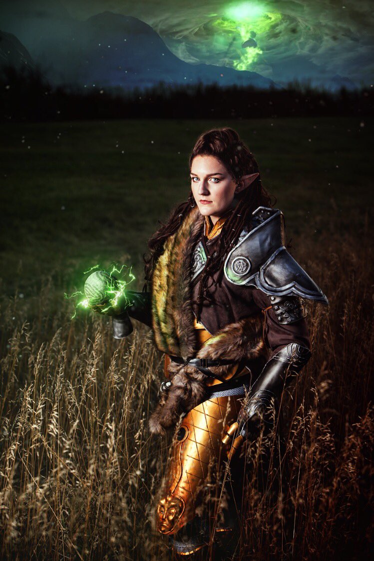 CourtneyEllePD's tweet photo. "Had I not created the Veil, the Evanuris would have destroyed the entire world"
📷paintedlightphoto  edit:@thestarnacho @BioMarkDarrah https://t.co/BiQEfZdgmE
