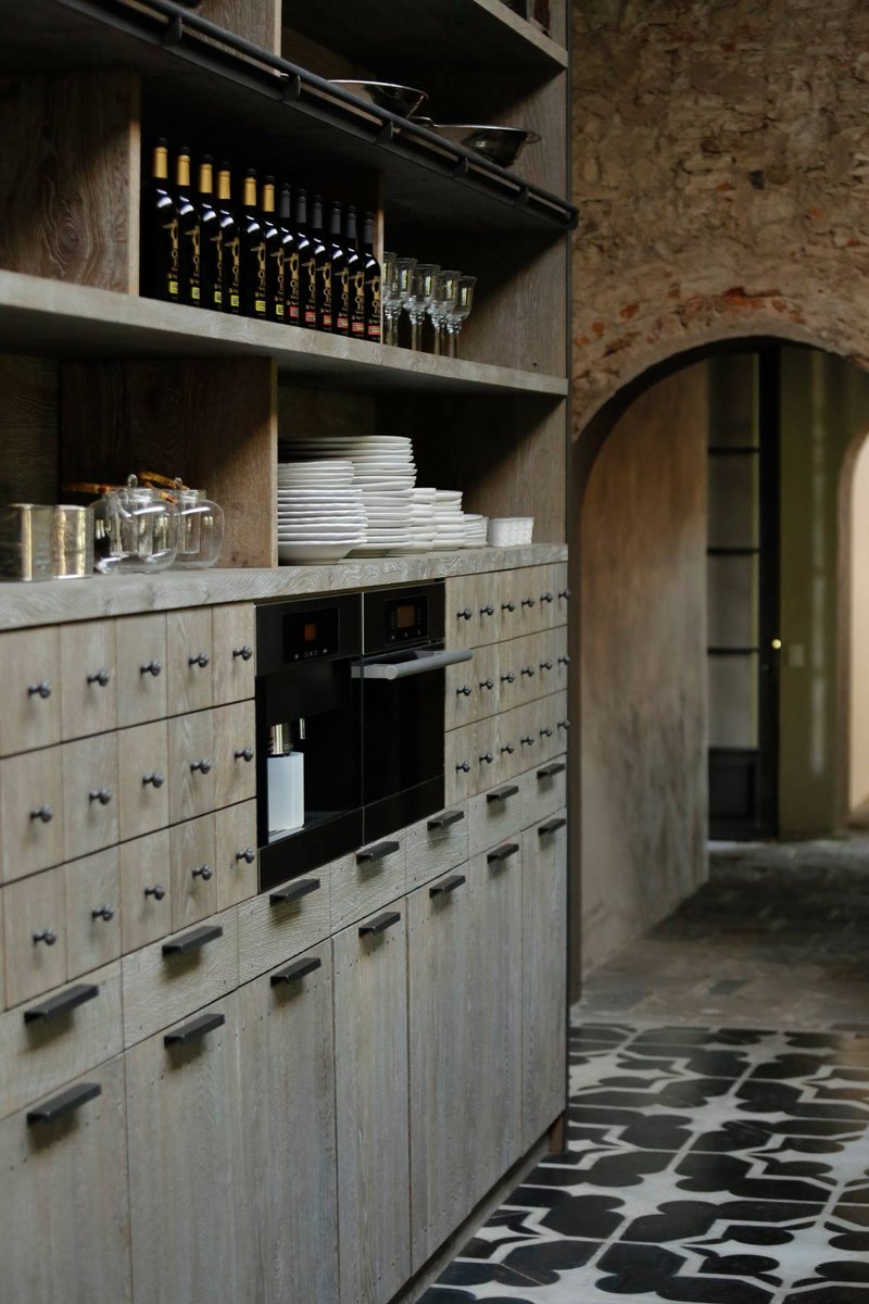 CInteriorismo's tweet photo. Still dreaming about this kitchen and the perfect result of matching #Xaviez with stone floors and walls. #ourprojects https://t.co/L9u37KR9nh