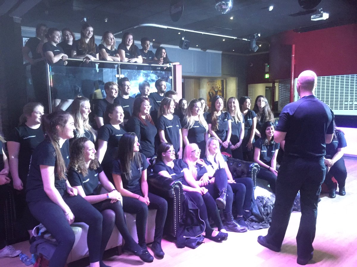 matnunn's tweet photo. A big thank you to PC Stevens @NorthantsPolice for the vulnerability training @northamptonSU for our student staff. #workingtogether https://t.co/JoEL57oimY