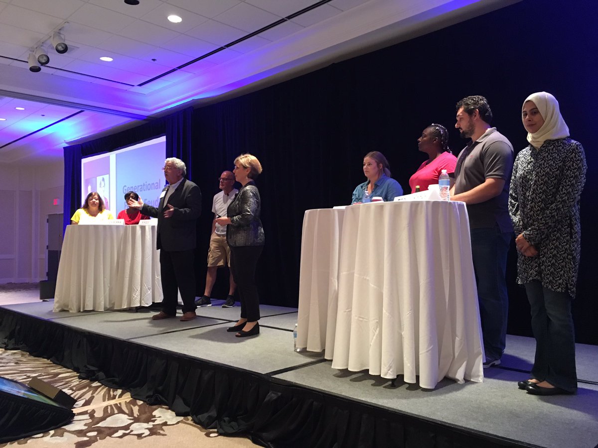 BruceMorris's tweet photo. #CHESS2017 - Housewares Buying Trends - Generational Family Feud - Boomers v Millennials @MaureenAzzato @wshoulberg @HFNmag @PBMBrands https://t.co/nOzjudsMpW