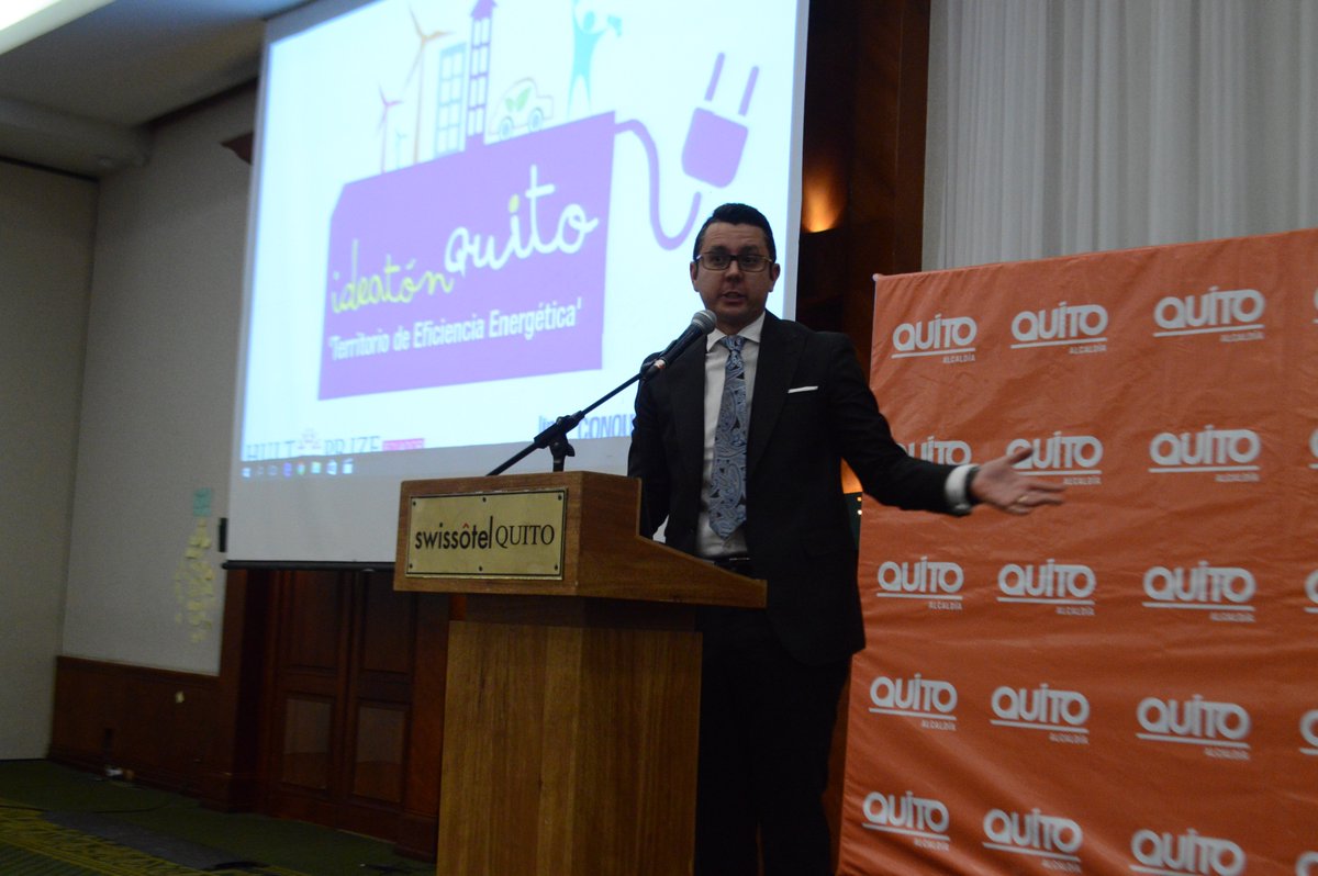 HultPrizeUCE's tweet photo. "#Ecuador tiene un potencial enorme en energias renovables" Marcelo Zanella director de PowerOn Ideatón
#QuitoColabora #EficienciaEnergetica https://t.co/H8yQcprWFj