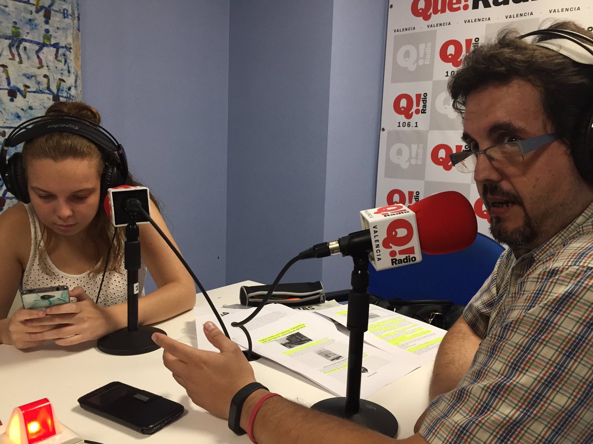 NoHayDeQ's tweet photo. 🕵🏼 @CanalesgarciaR nos cuenta historias sobre espías rusos en #Valencia 🕵🏻‍♀️  😱ATENCIÓN que nos escucha la #KGB hijklmnñopqrstuvwxyz 🙄 https://t.co/SOkCWUDUWh