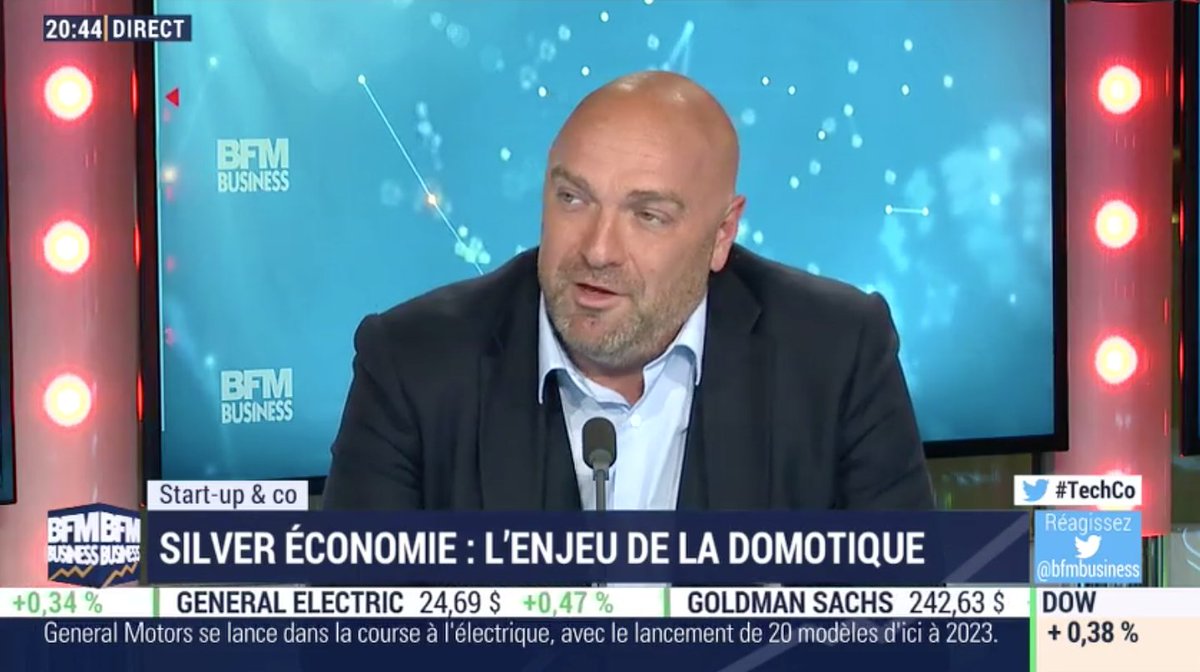 Bluelinea's tweet image. Prendre soin de vos parents en les accompagnant par des services 24h24, en adaptant les logements &amp;amp; en connectant les #EHPAD ! #TechCo