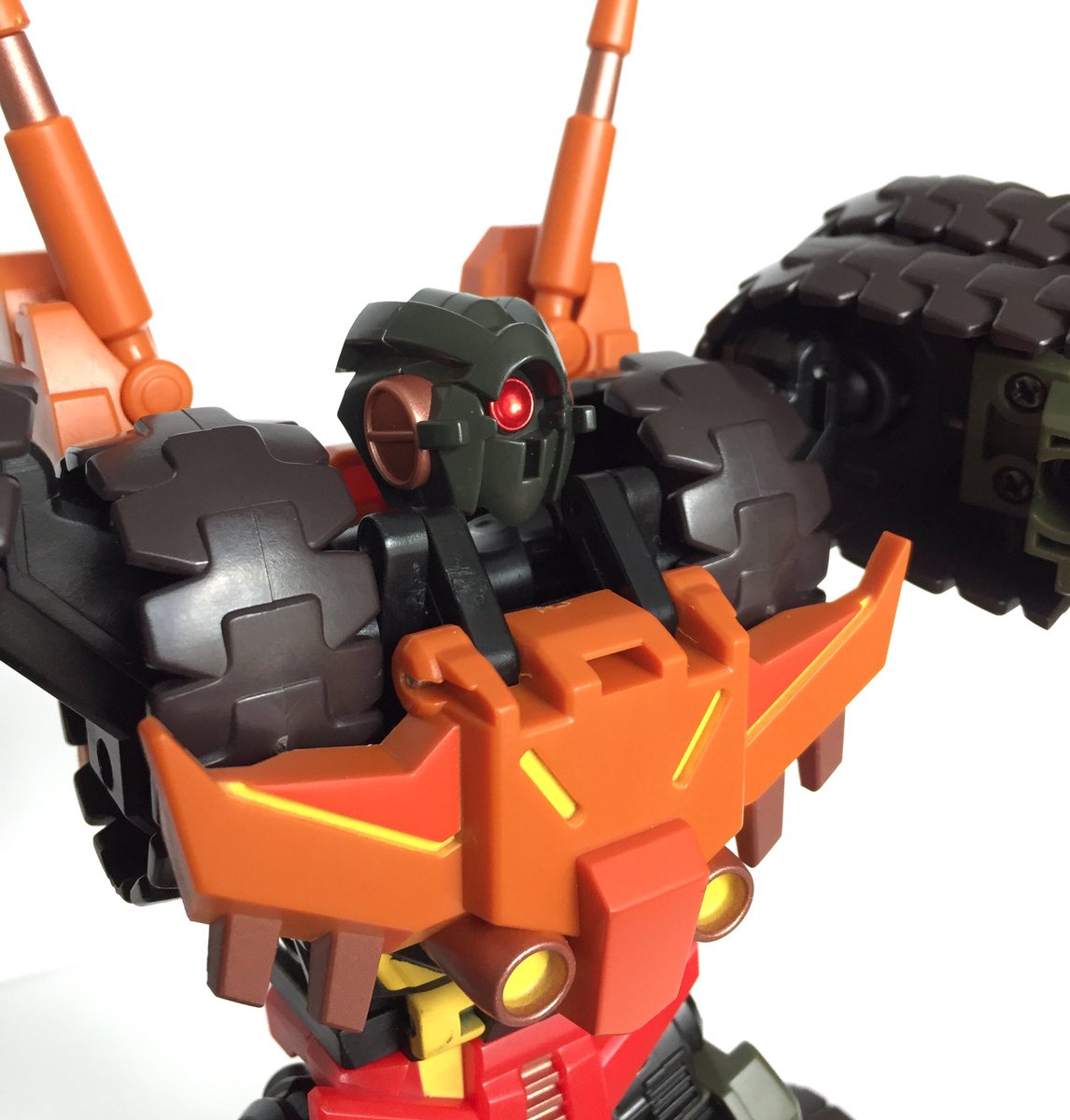 ThatJohnD's tweet photo. Love this guy. #TFcon2017 3/3 https://t.co/7wSZRo0QIS