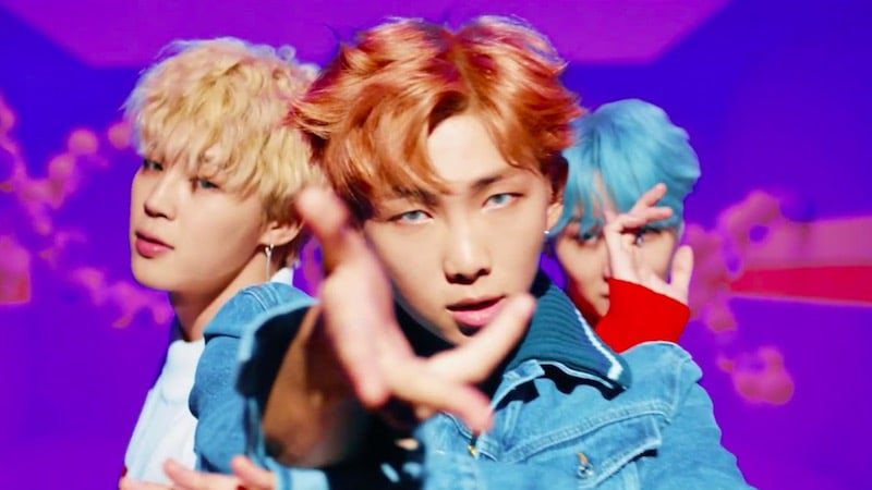 SoompiSpanish's tweet photo. “DNA” de #BTS se convierte en el video más rápido del K-Pop en alcanzar 80 millones de visitas https://t.co/fUpC5AbPkk https://t.co/POuMNd2L3b