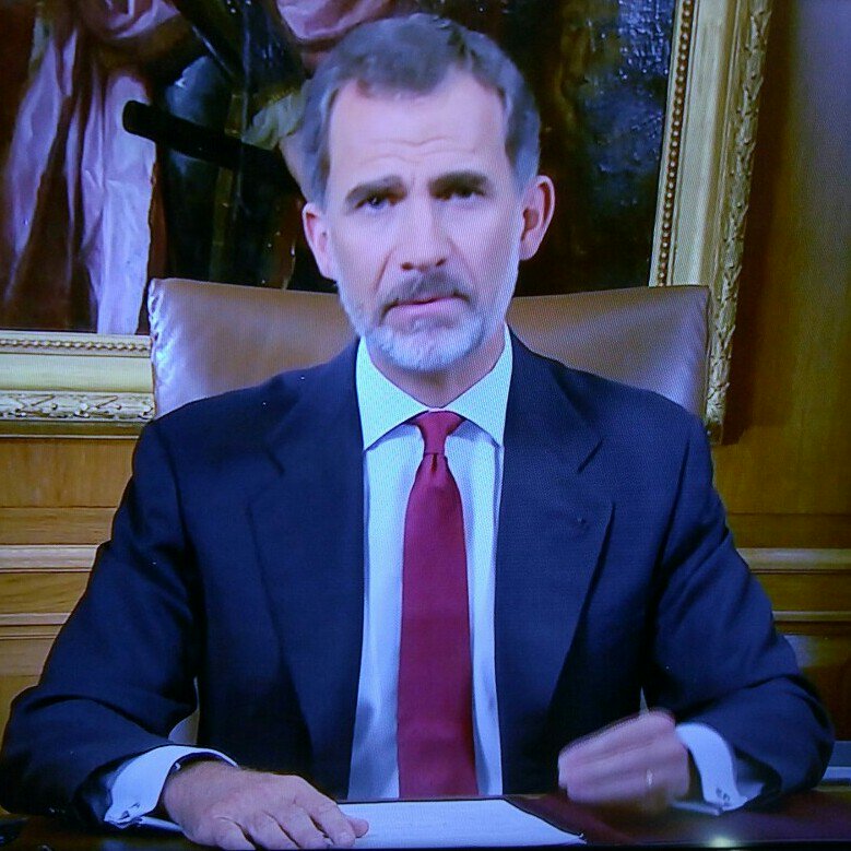 Minifan84's tweet photo. Calla que habla el rey, tú!.En https://t.co/Xut4aqMge9 España,viva el rey,viva el orden y la ley. Ja!@gabrielrufian #HuelgaCatalunaESP https://t.co/SUNk1exZNb