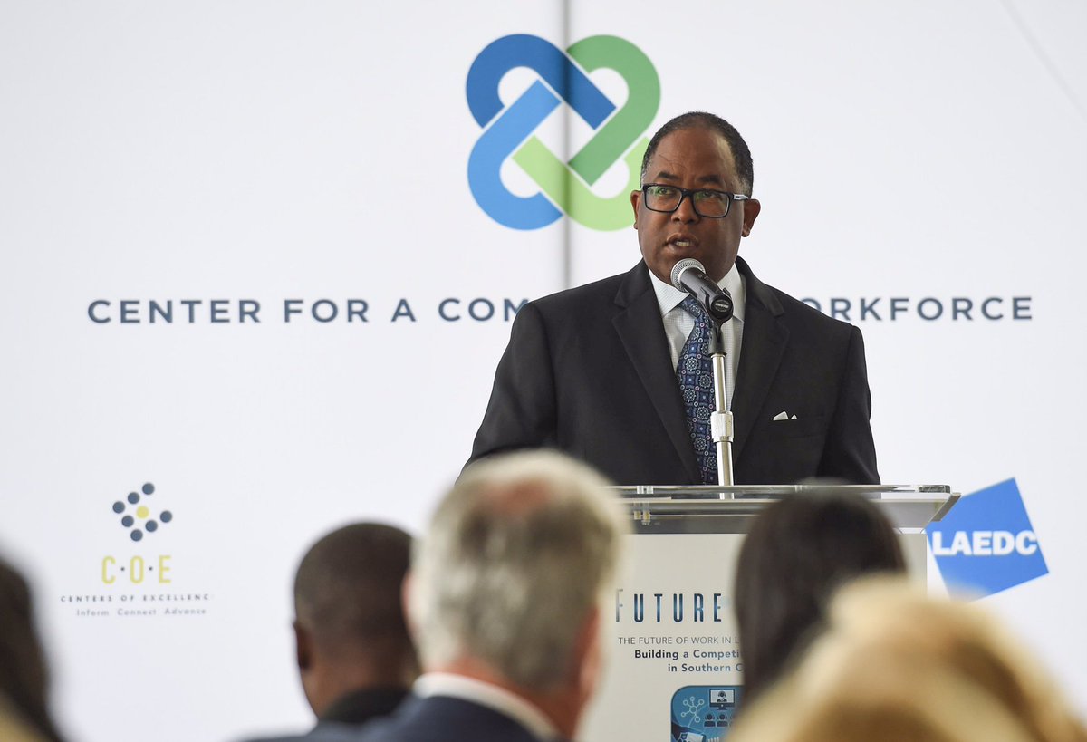 mridleythomas's tweet photo. .@LAEDC's Center for Competitive Workforce released inaugural report at #FutureForum in @CountyOfLA today. @WorkingNation @LACoSmallBiz https://t.co/WezsubVfeu