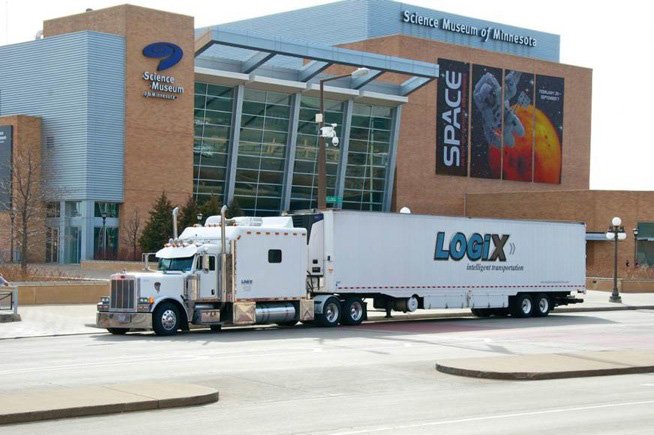 bergertransfer's tweet photo. @LogixTransport has been providing secure #transportation of @sciencemuseummn's priceless cargo for 10+ years.

https://t.co/7hSCszXNoL https://t.co/YbUU7F5KKN