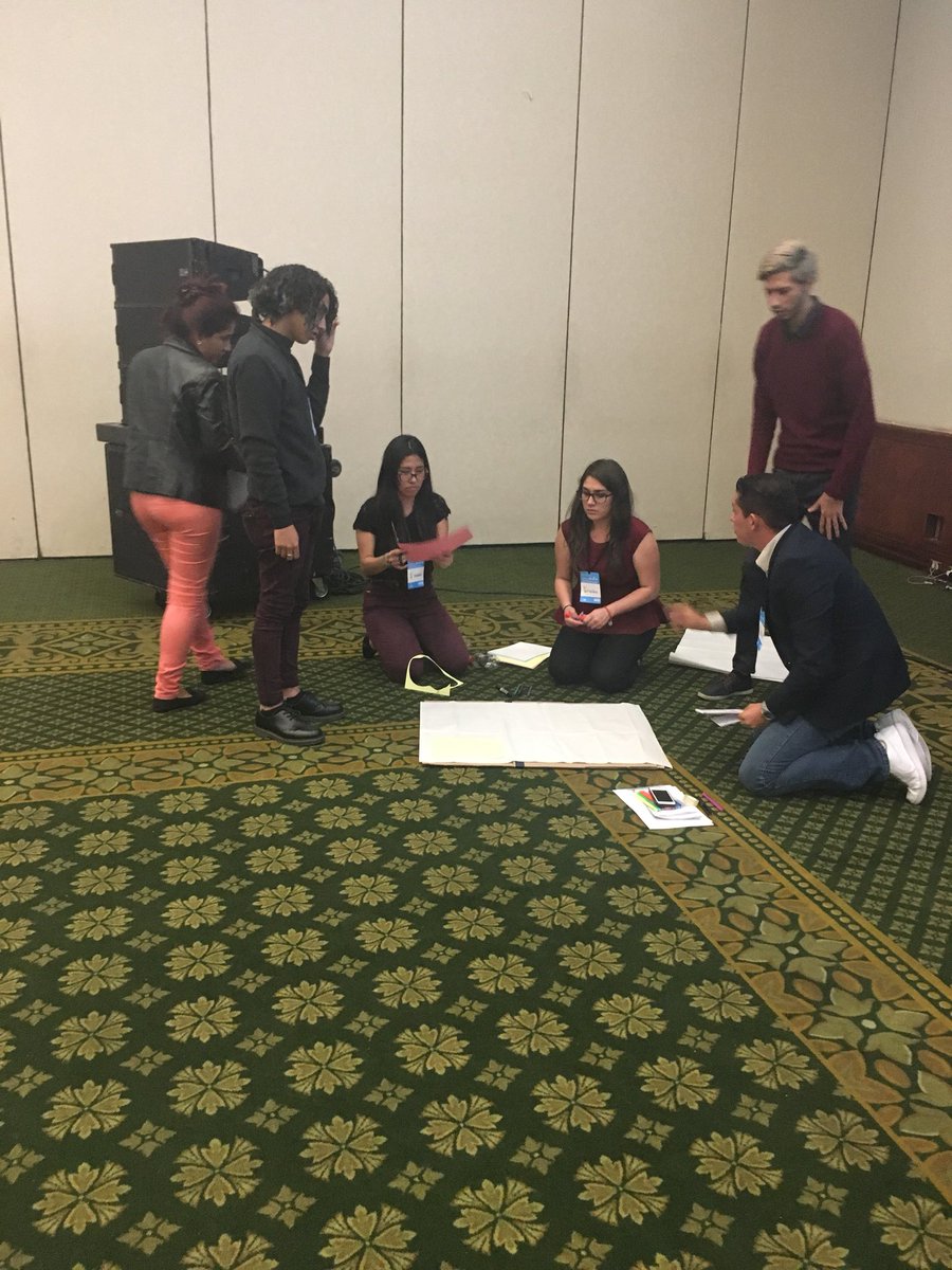chisjurado's tweet photo. Trabajando en la IdeathonUIO @conquitouio #HultPrizeEc #QuitoColabora #QuitoComparte #EficienciaEnergetica https://t.co/GVhRGE5Fr0