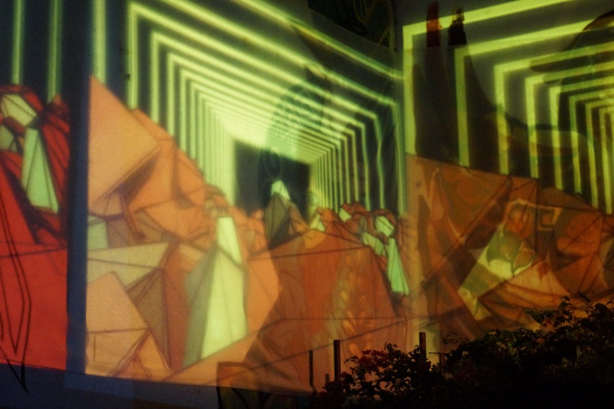 FrancLV1's tweet photo. #ConsumoVisuales 4 #LIVE #VJ.s &amp; #DJ.s! (14.09.17) #BastónDelMoro (centro de #arte) #CBA https://t.co/gnXBaddA0p