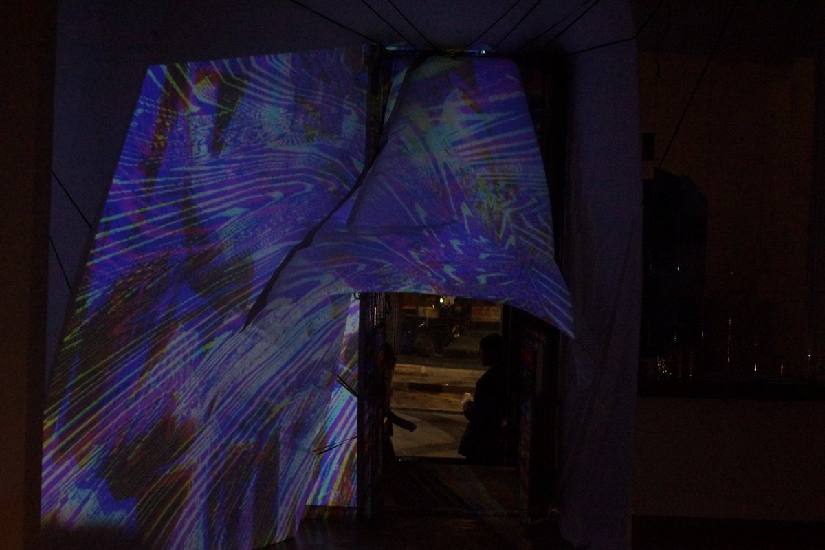 FrancLV1's tweet photo. #ConsumoVisuales 4 #LIVE #VJ.s &amp; #DJ.s! (14.09.17) #BastónDelMoro (centro de #arte) #CBA https://t.co/gnXBaddA0p