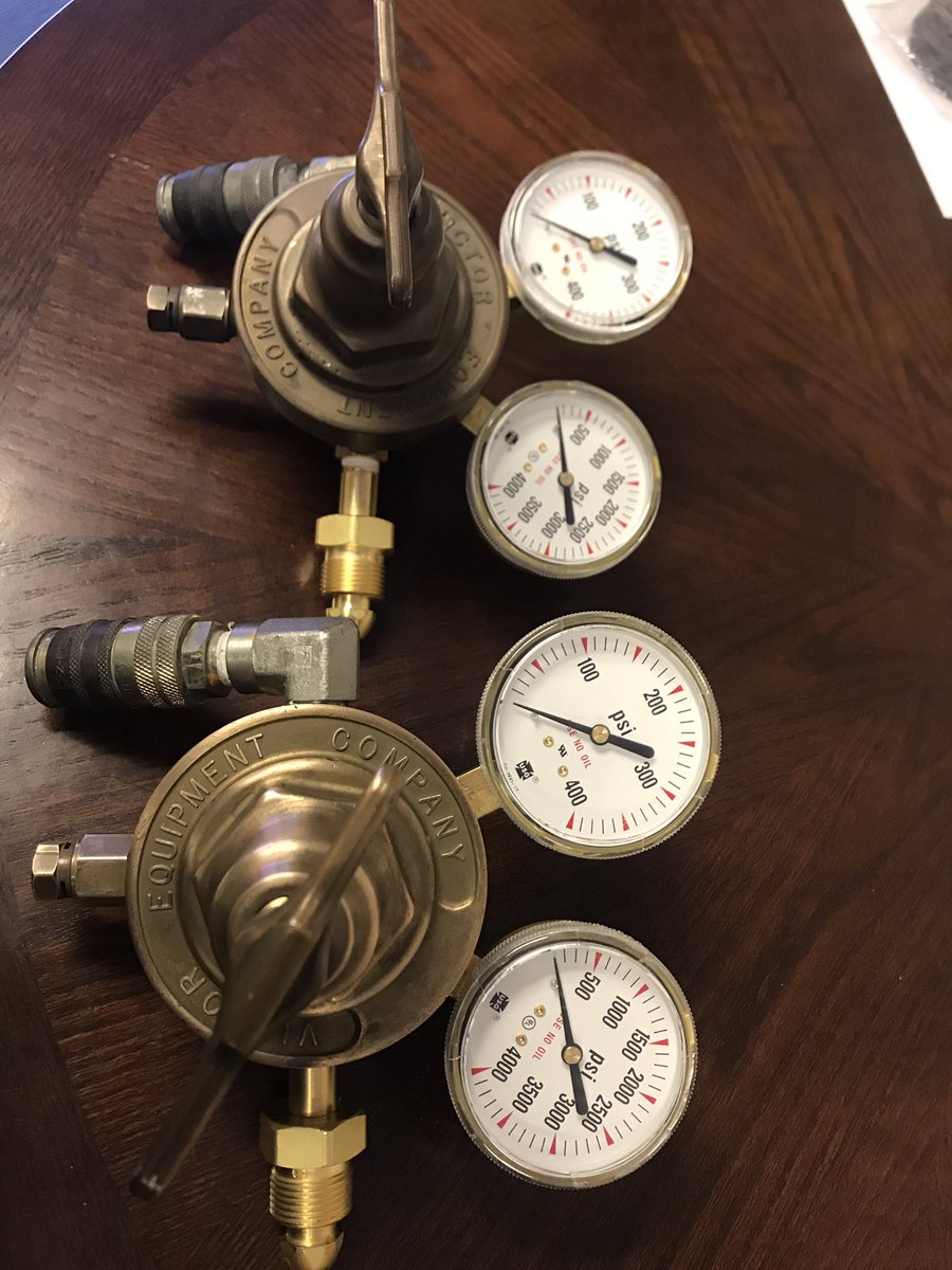 lkntoolrepair's tweet photo. 2 fully rebuild SR700E regulators for sale new gauges and all. For pit stops or airing tires. $400 each https://t.co/tck6jR0lbx