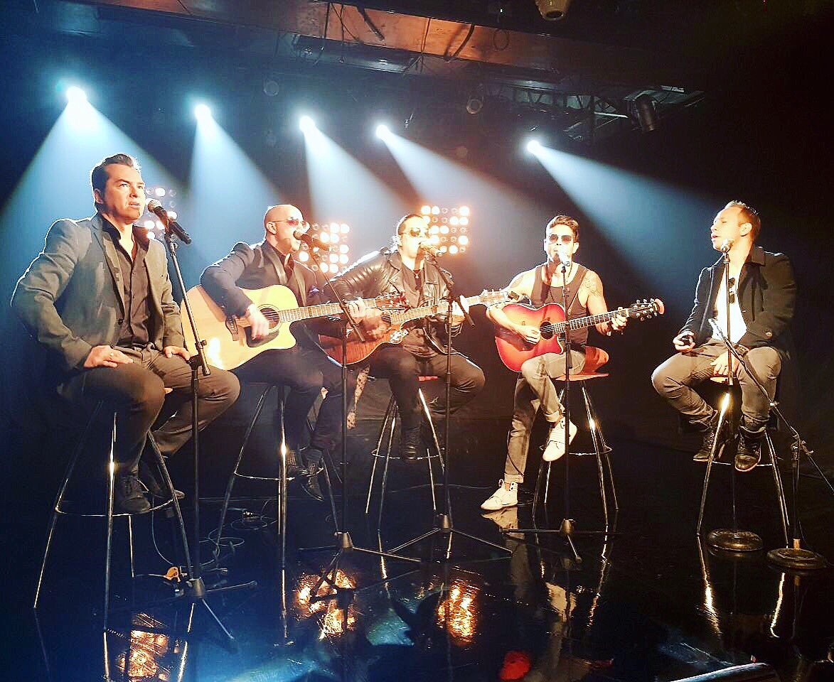 tbc_tour's tweet photo. Visitando #plugout por @RMScanal #Ragazzi #tbctour https://t.co/Mp5kFexHCK