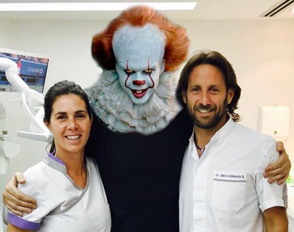 VigilanteArtist's tweet photo. @SantiBraverman Feliz dia a todos los Odontologos!! A seguir generando sonrisas #odontologia 😄 https://t.co/U1G6dIZJai