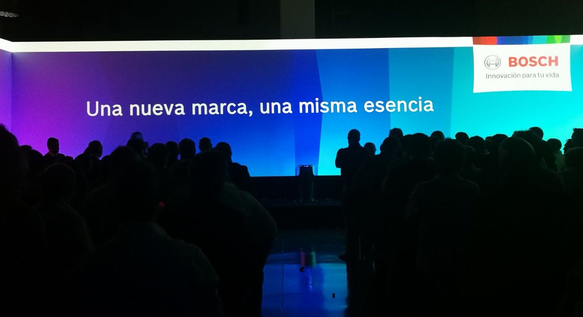 Boschhvac_es's tweet photo. Gracias por confiar en nosotros y acompañarnos hacia el futuro de la innovación. #BuderusahoraesBosch y juntos mantendremos la misma esencia https://t.co/b8nhO8UIqf