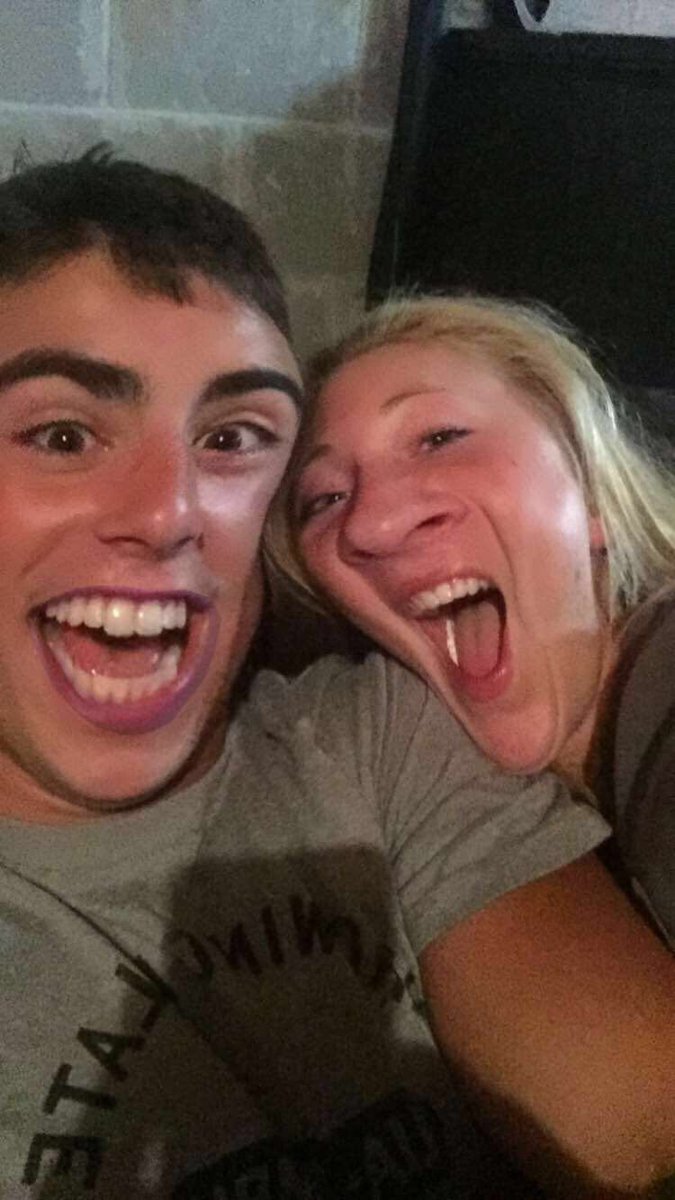 graceulrich_'s tweet photo. Happy national bf day to my bff @carson_lesher3 https://t.co/cLk7bjoWt0