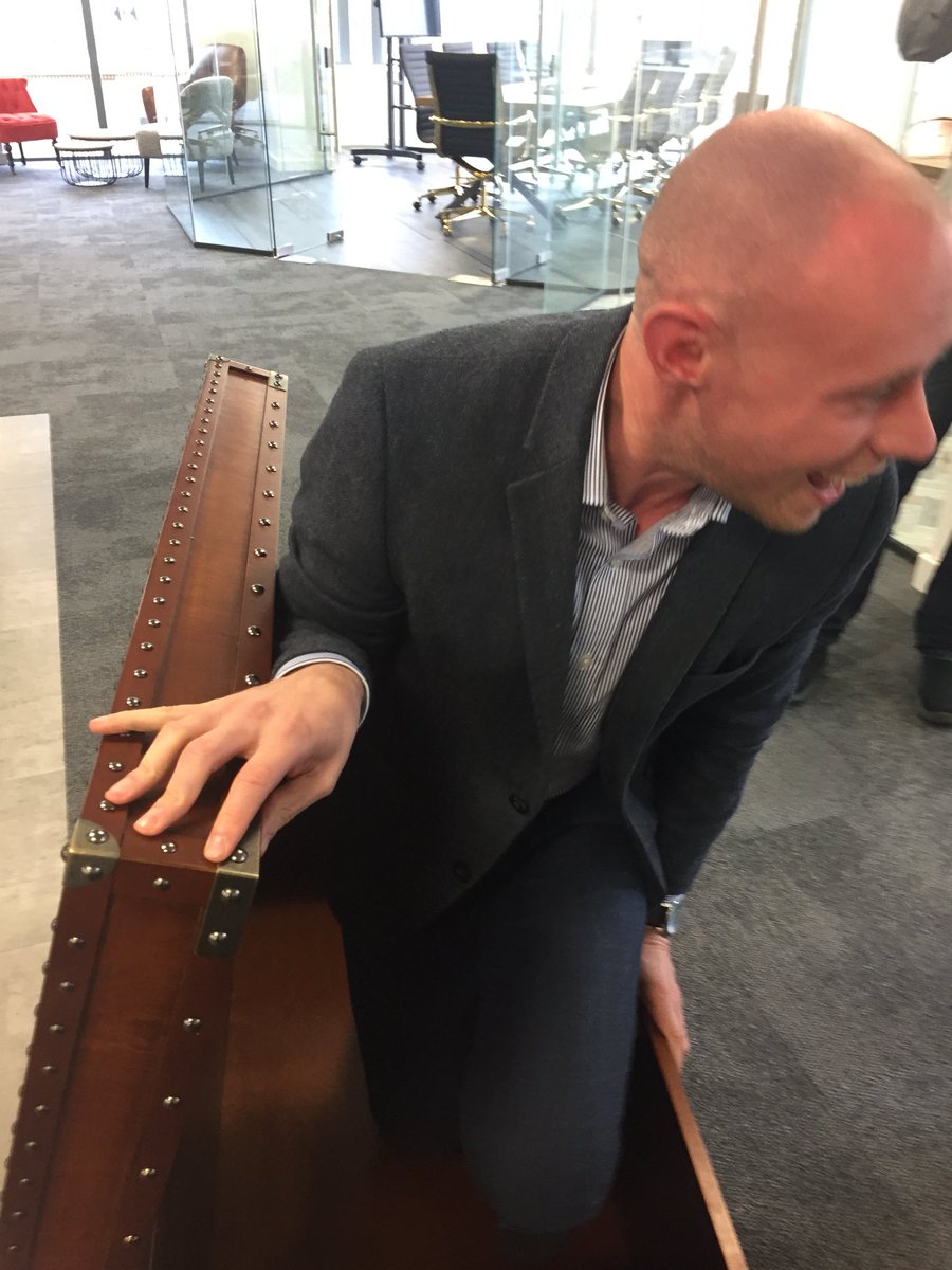 pam_rave's tweet photo. @Oliver_Lees can fit in the trunk! #InvadingMCR @Space48ers https://t.co/AsSw9Qt4dc