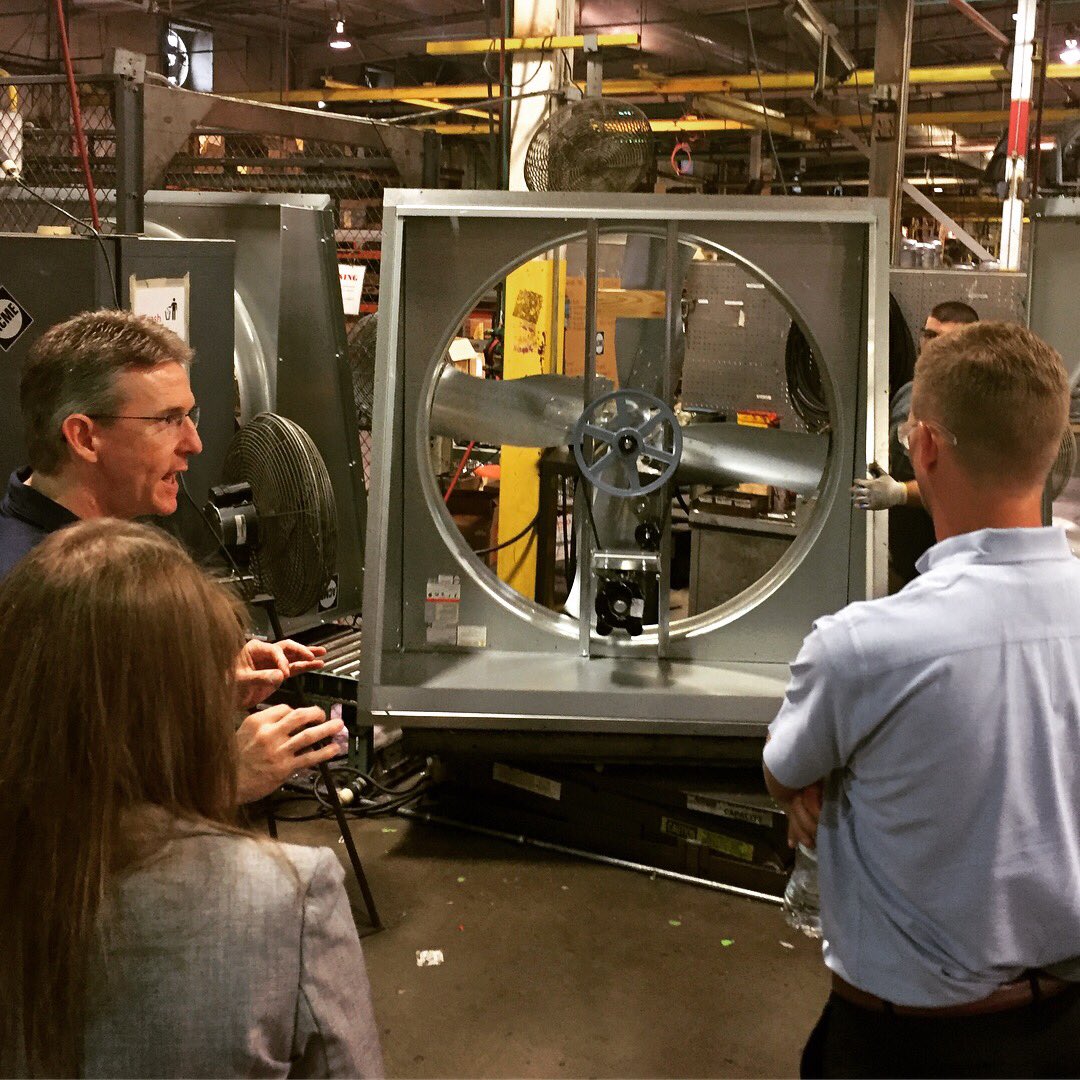 PortMuskogee's tweet photo. Acme Eng & Mfg & @Vallourec-Star hosted Local Elected Officials plant tours today. #mfgday17 #madeinmuskogee https://t.co/cE858oEINF