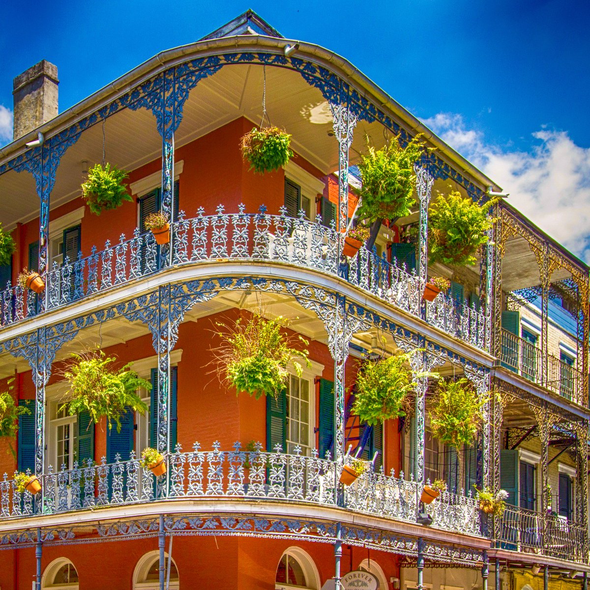 BREAKING NEWS: The biggest ship in the Big Easy! #NorwegianBreakaway to cruise from New Orleans in 2018/2019. bit.ly/2ww0C5I