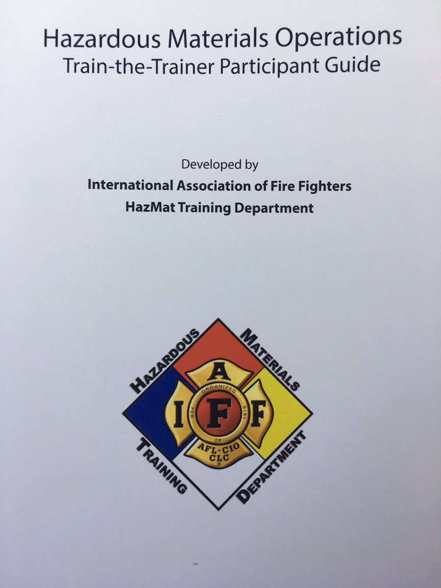 BrantfordFire's tweet photo. CTO Barton and ATO Everett in the 1st class in Canada for the HAZMAT operations train-the-trainer joint training with Kitchener Fire. https://t.co/OWGwfw7Px3