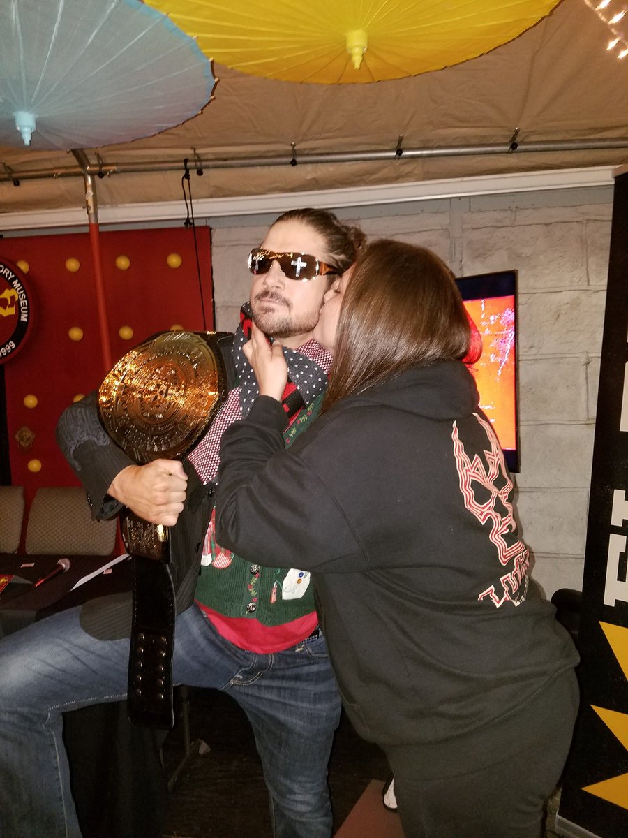 LanaHardy619's tweet image. Happiest Of Birthdays To The Biggest #Chingonsisimo Of Them All @TheRealMorrison Enjoy Your Day🎂 #HadToTakeItBackABit #FanSinceTheNitroDays