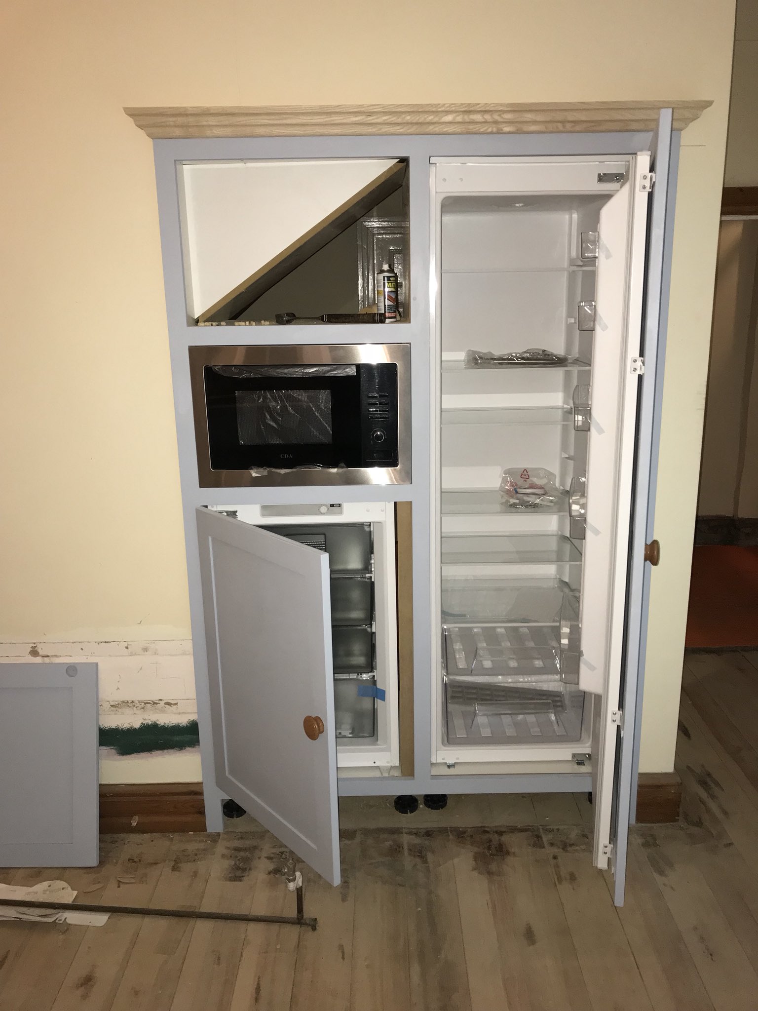 Minerva Of Hereford on Twitter "Days 35 fitting appliances and