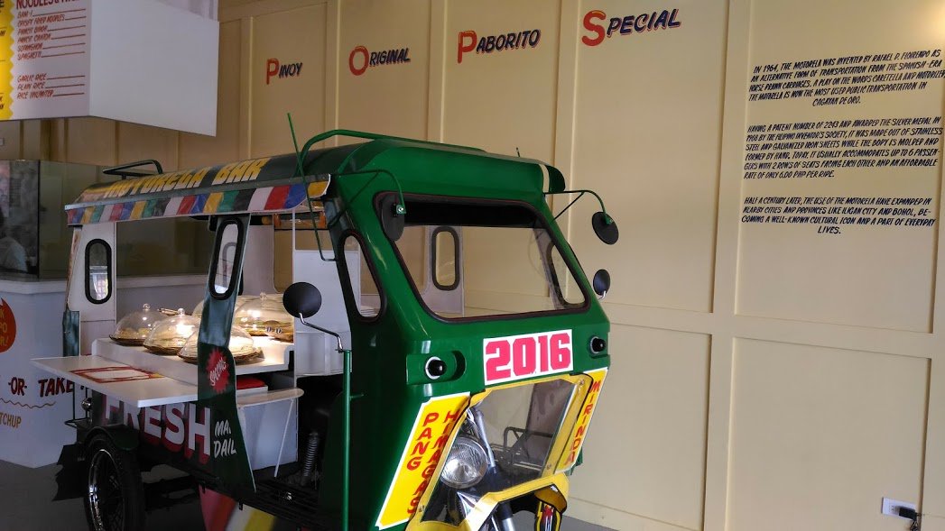 popscdo's tweet photo. Check out the fully functioning #motorela near the entrance of #POPSCDO. A favorite #tourist photo spot!

📷 @cdoplaces 

#cdo #cagayandeoro https://t.co/ovSHtf765D