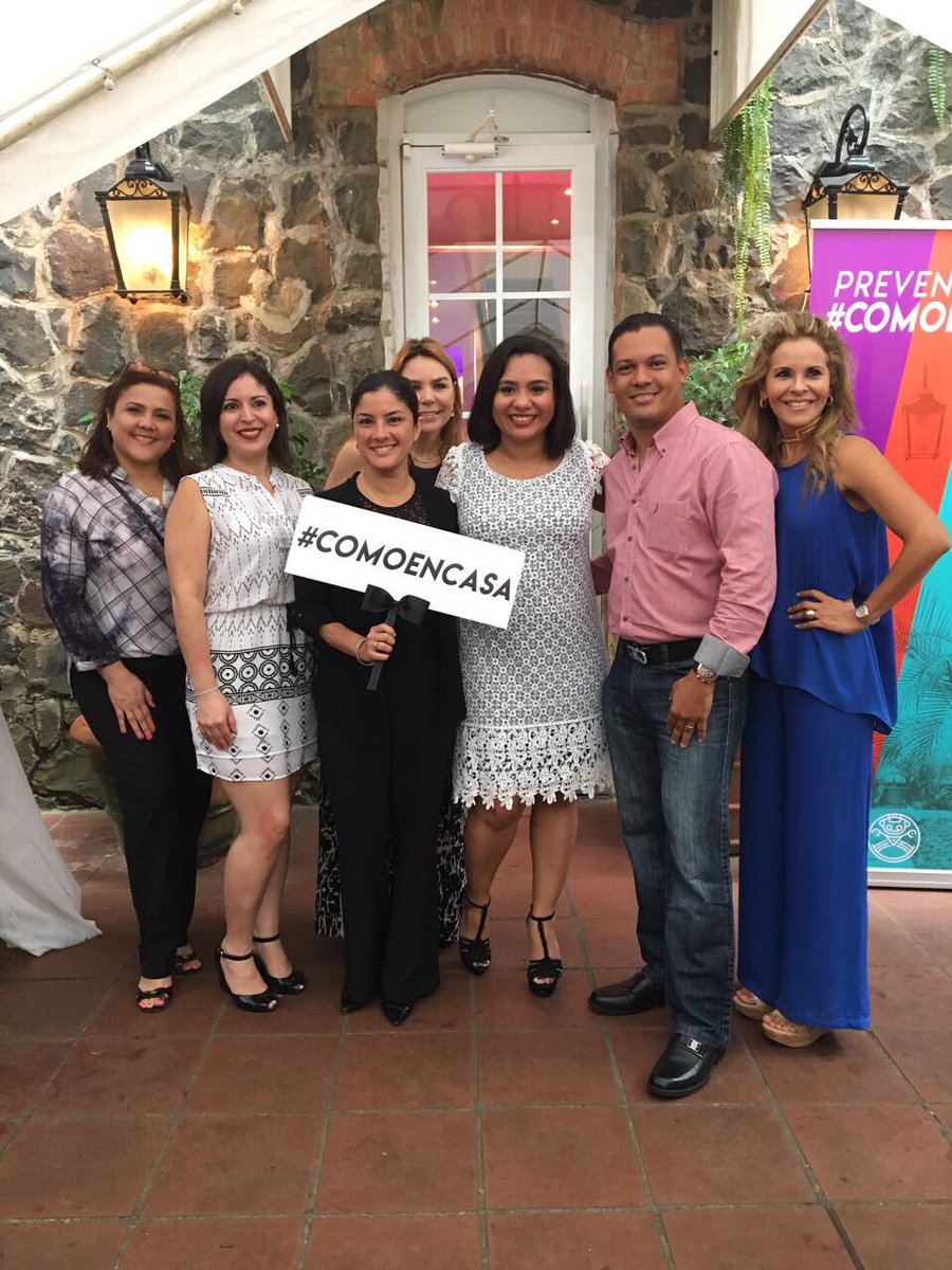 BBMMullenLowe's tweet photo. Hoy nos sentimos #ComoEnCasa nuevamente en la #PreventaMedcom para el 2018 viendo todas las oportunidades que le brindan a nuestros clientes https://t.co/PdUUJLys6s