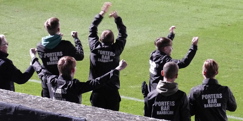 GreensonScreen's tweet photo. The Exeter match page is complete - see What's New at https://t.co/xHVFq7crx2 . #pafc https://t.co/HkAnRt4Ofs