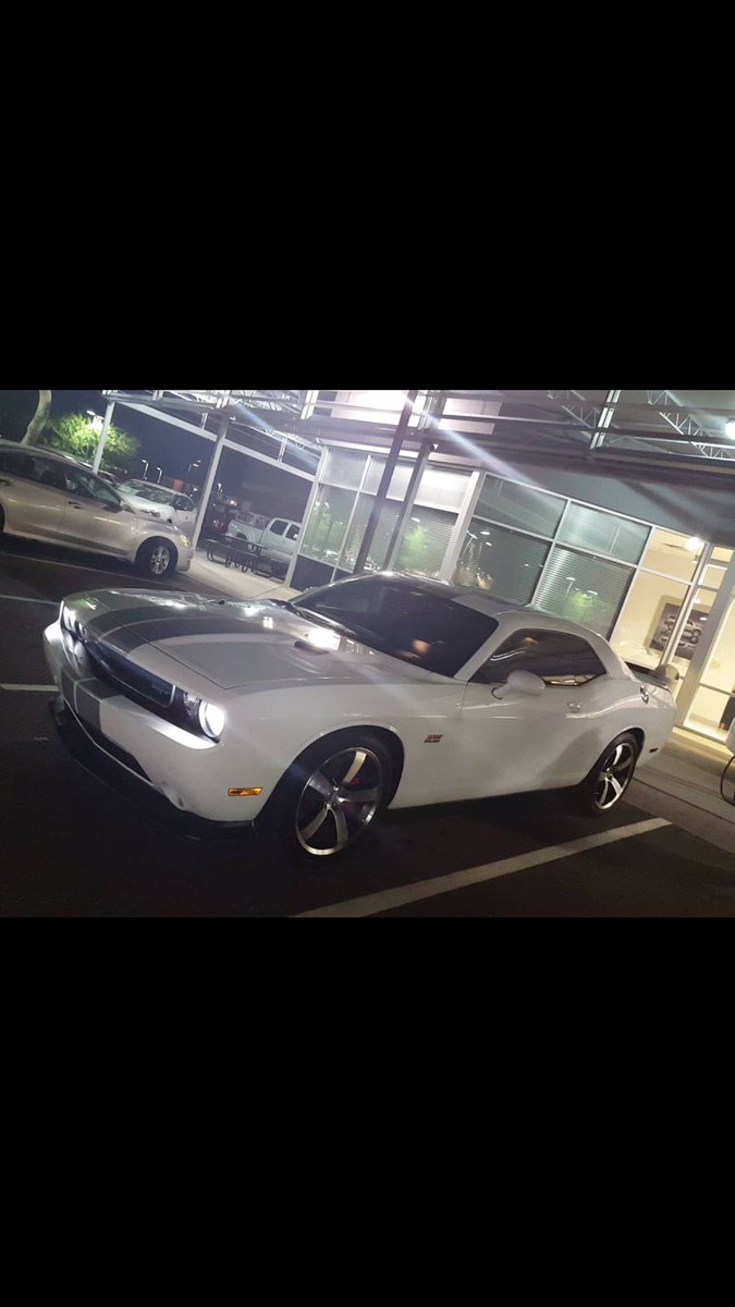 ERICK VA5QU3Z tweet media