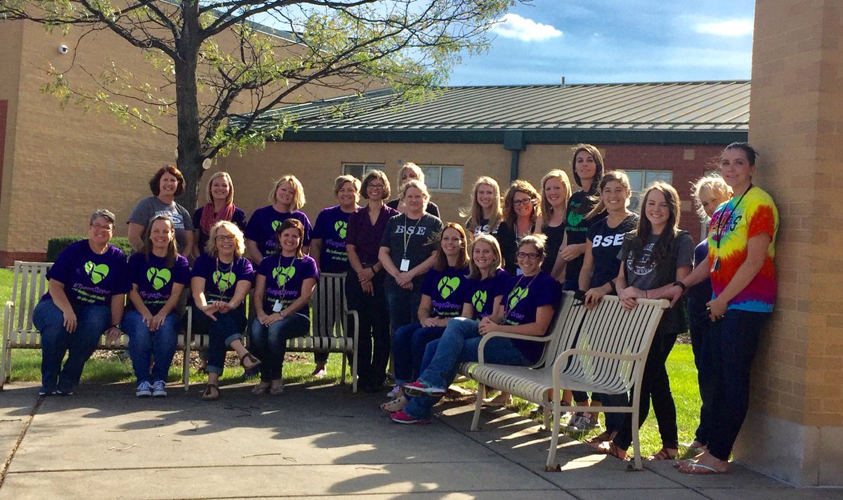 HSE_OTJacobs's tweet photo. Sending love, cash and support to @Tluvslp for her Light The Night team. #Tonyastrong @HSEpreschool @BSEhseIN https://t.co/bTqb2JCpX2