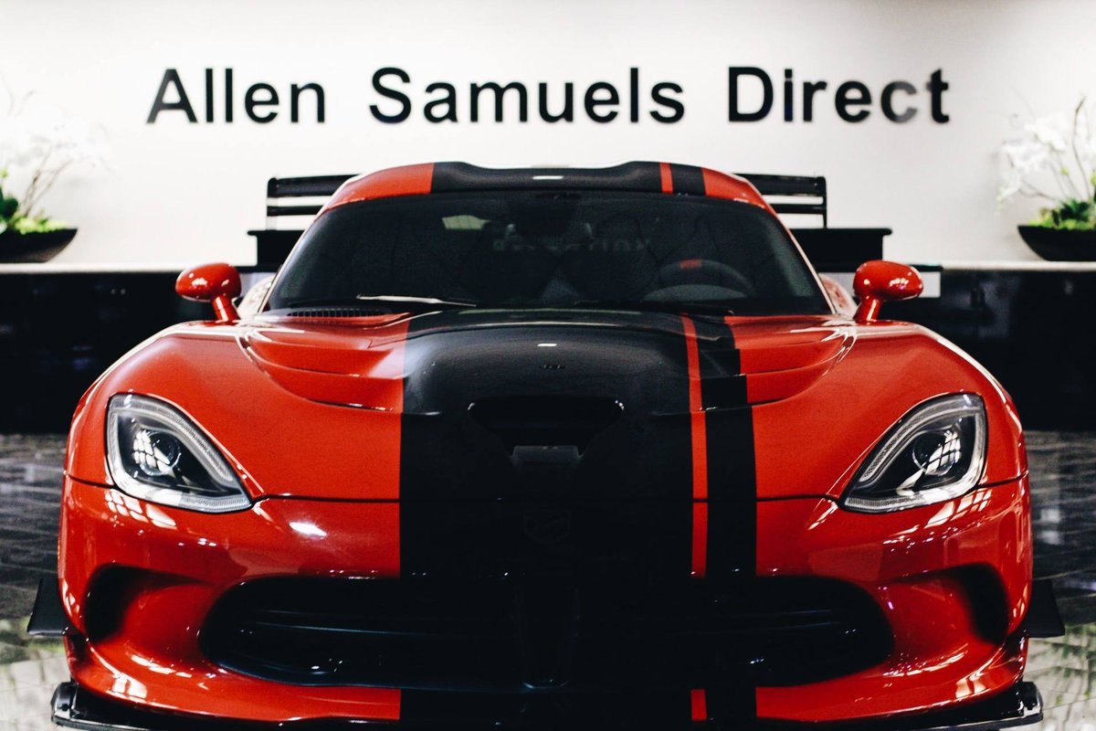 Alleneuless's tweet photo. Gives a new look to our showroom floor #Viper #DodgeViper #speedmaster #speed #style https://t.co/a1issbdROF