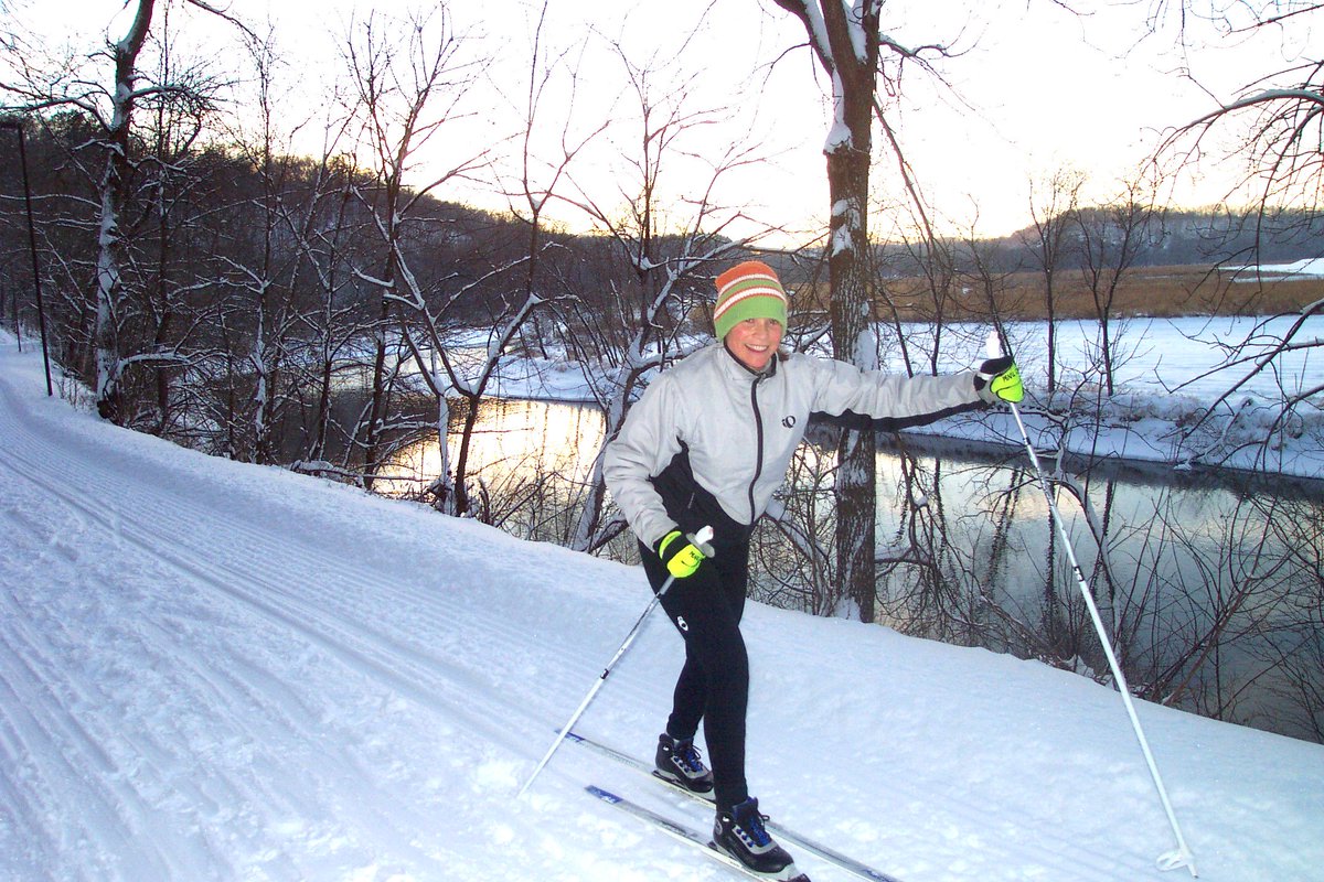 Trout_Run_Trail's tweet photo. Favorite winter active on the #troutruntrail #visitdecorah is X-country skiing. #mwtravel #thebestpartofiowa https://t.co/WEbIvdCMCr