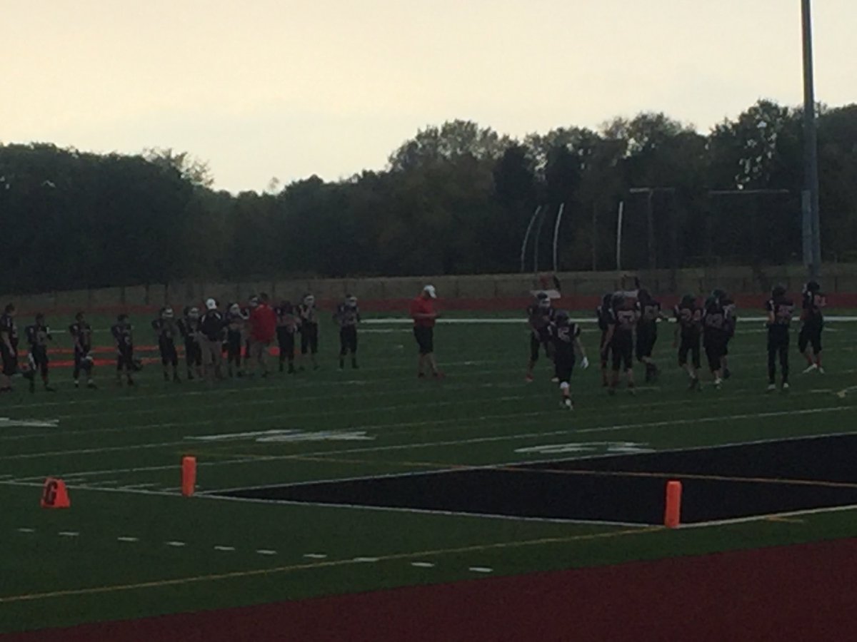 CMSATHLETICS2's tweet photo. Kings strapping it up for one final game @ the Complex!!!!  Go Kings!!! #CMSGameDay https://t.co/q2rtEvKerC