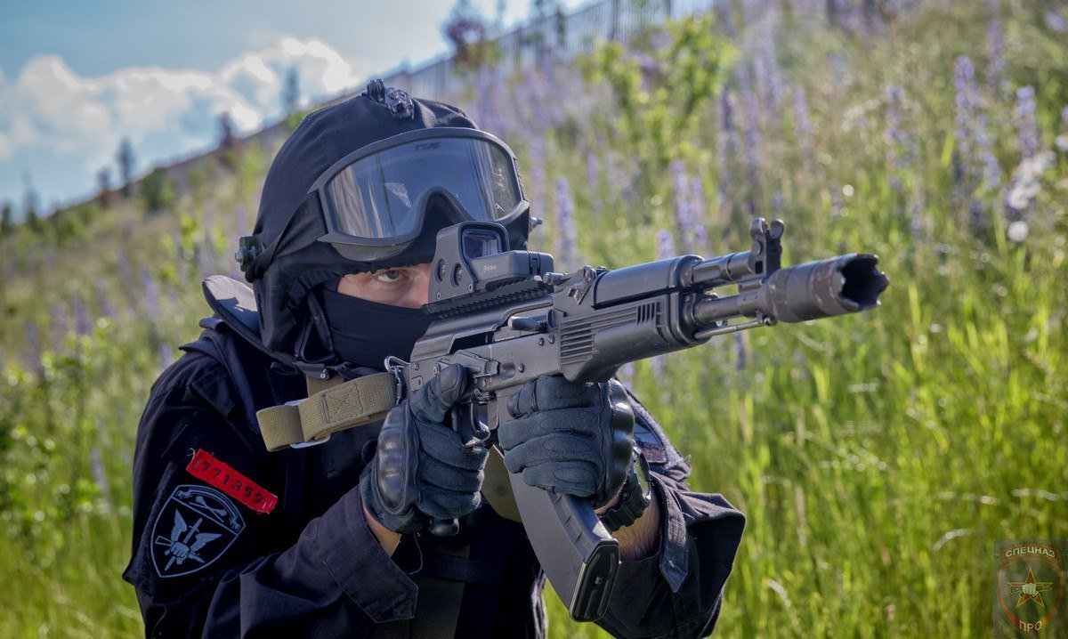 Rosgvardia (National Guard of Russia) Thread - Page 5 DLPg3ugWAAA8SOx