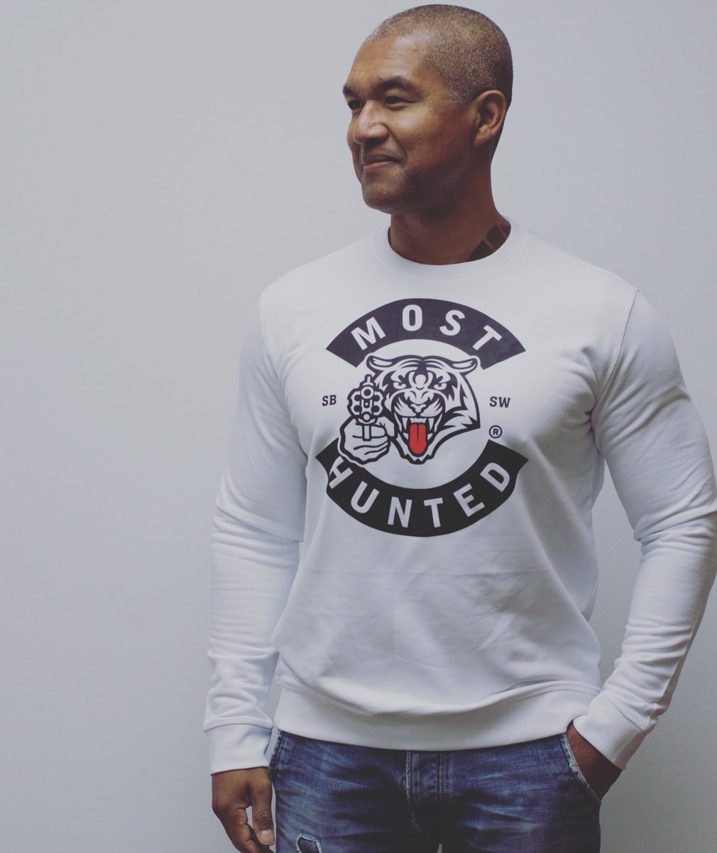 MOST_HUNTED's tweet photo. We say wow to white 🙌🏻 #uniteinwhite #shootback #savewildlife #beastlygood #streetwear #streetstyle #fashionstyle #mensstyle #mosthunted https://t.co/C4TX7tM98w